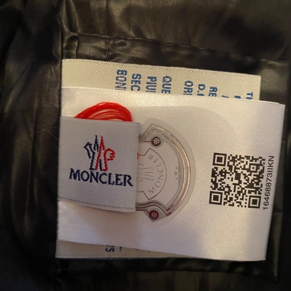 Moncler Winter Jacket - Picture 6 of 13